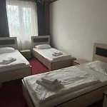 Hotel Pipash *