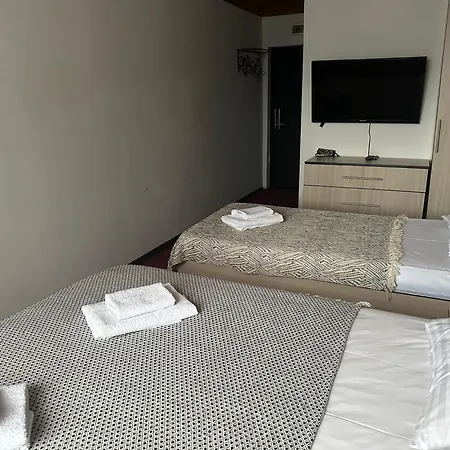 Pipash Hotel
